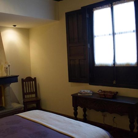 מלון אנטיגואה גואטמלה La Casa De Don Pedro חדר תמונה